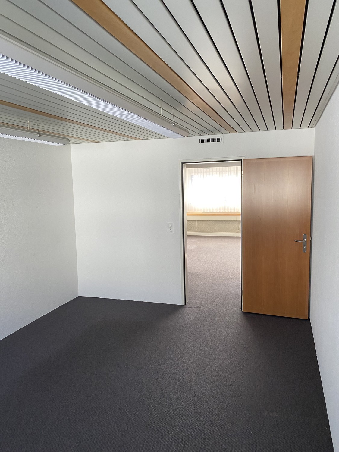 20m² commercial