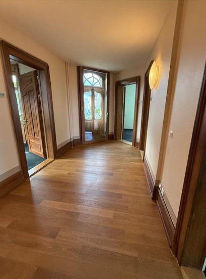 356m² office