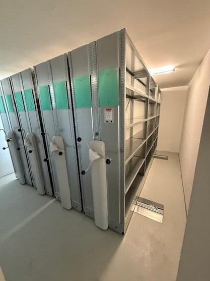 356m² office