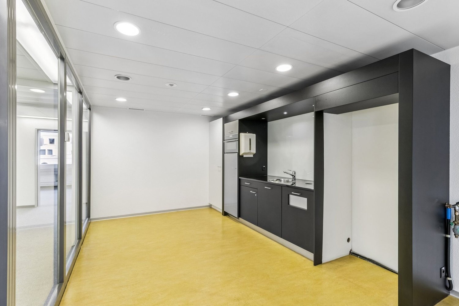 145m² office, Foto 4 von 10