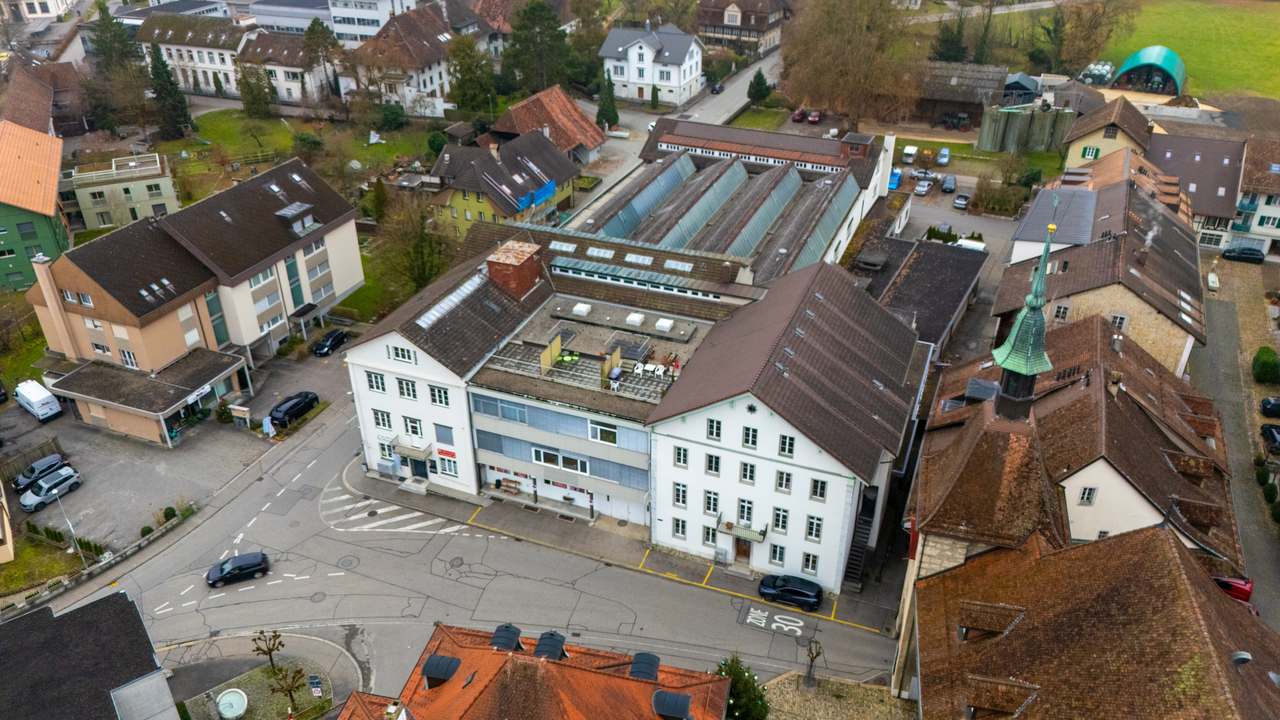 220m² commercial, Foto 2 von 7