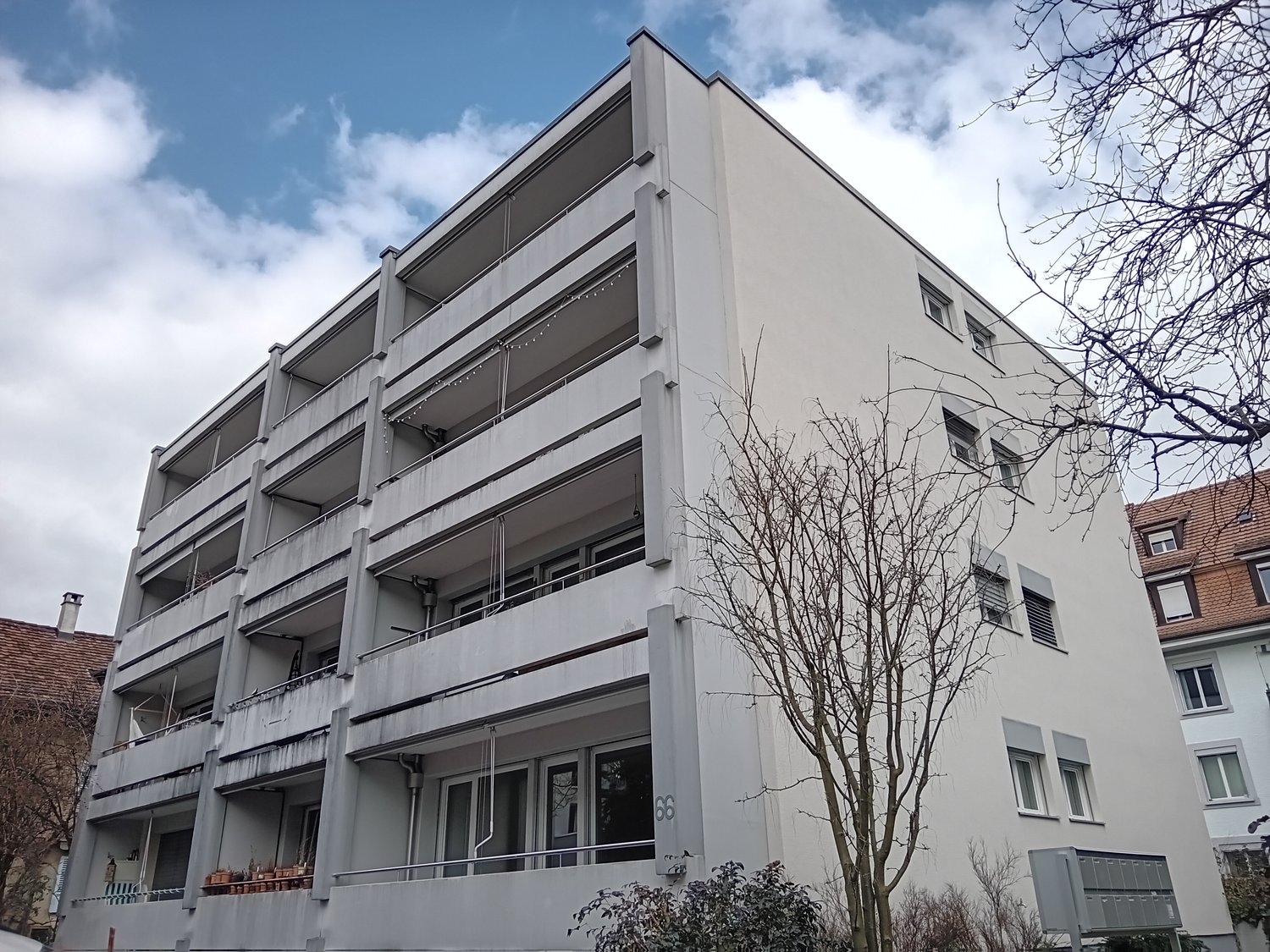 121m² office