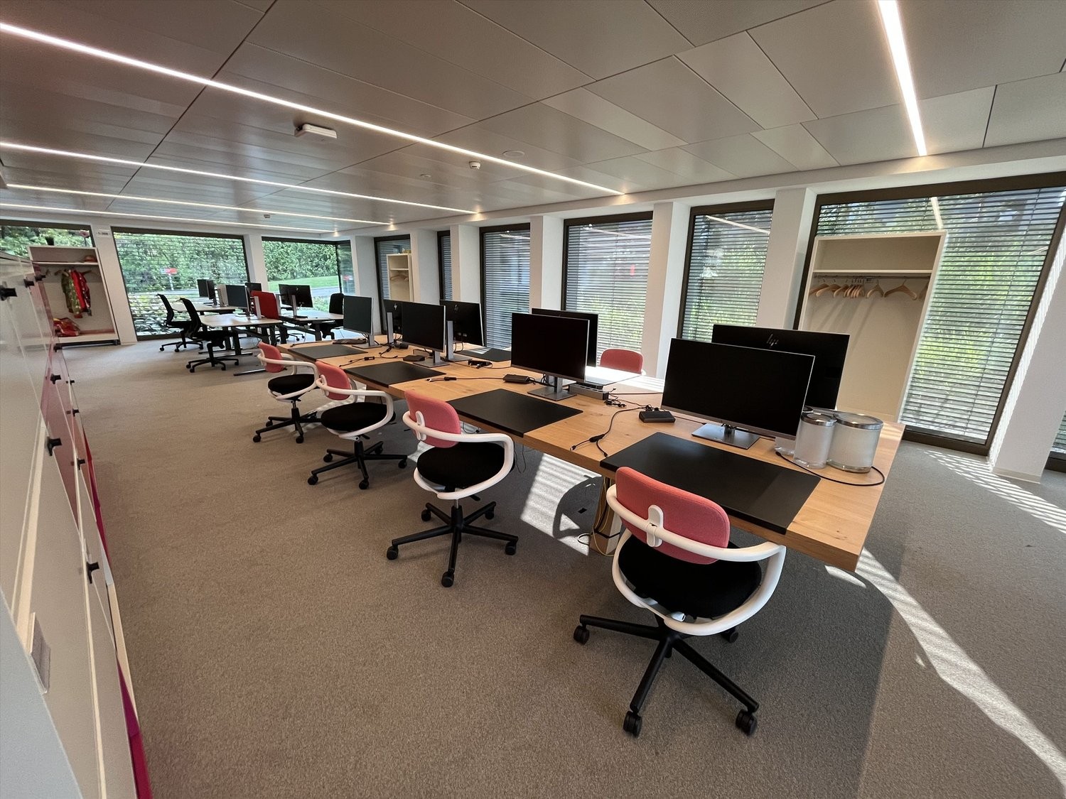 788m² ufficio, foto 2 di 10
