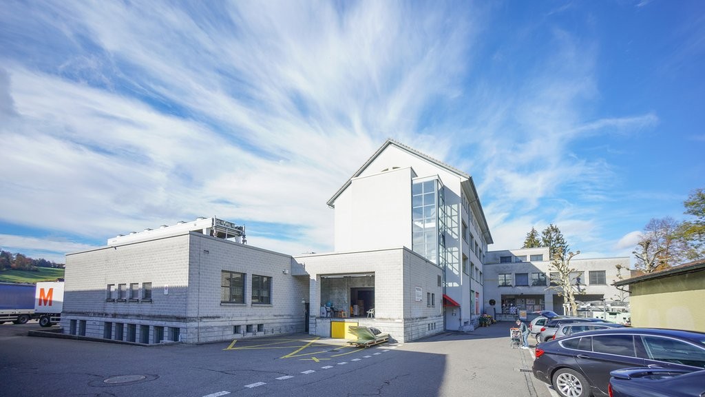 551m² commercial, Foto 1 von 10