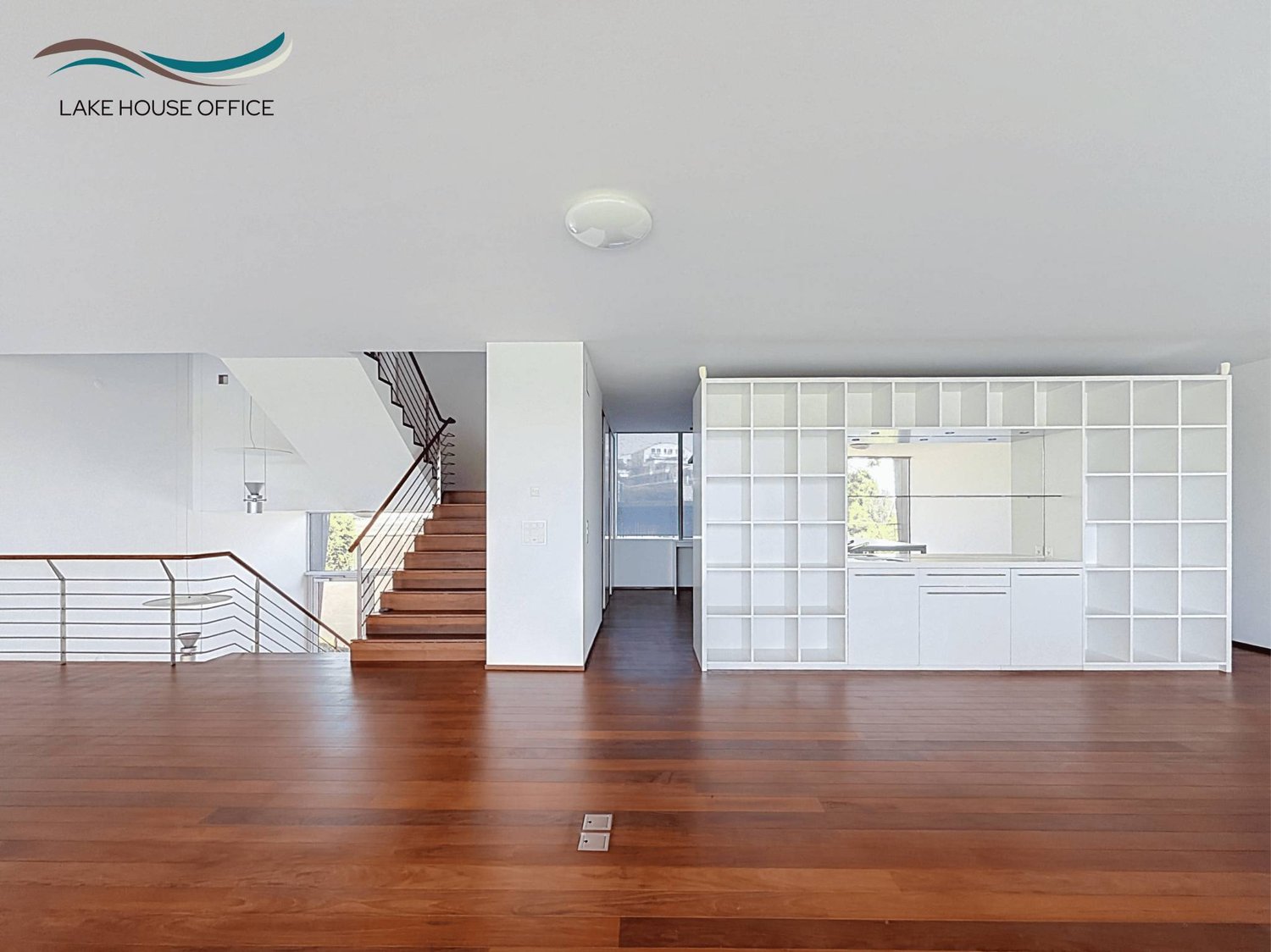 800m² Büro