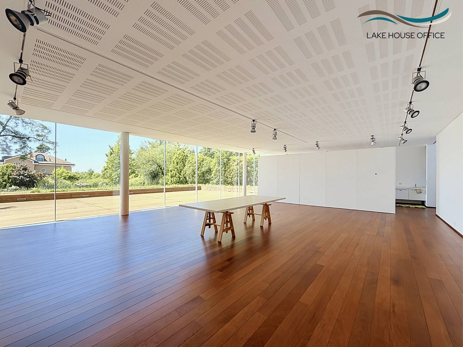 800m² Büro