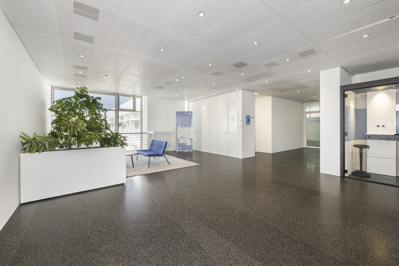 1412m² office, Foto 2 von 10