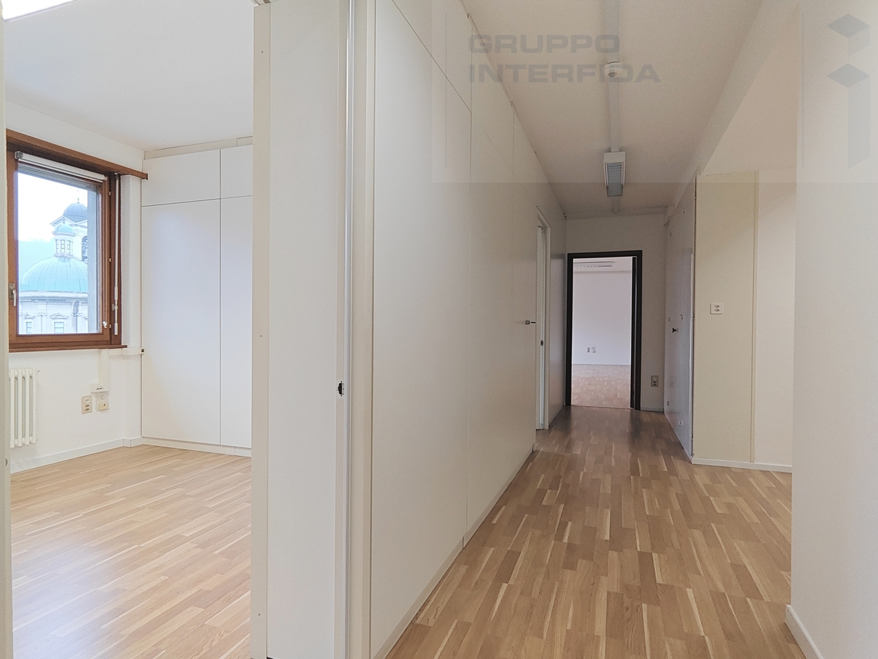 167m² Büro, Foto 6 von 8