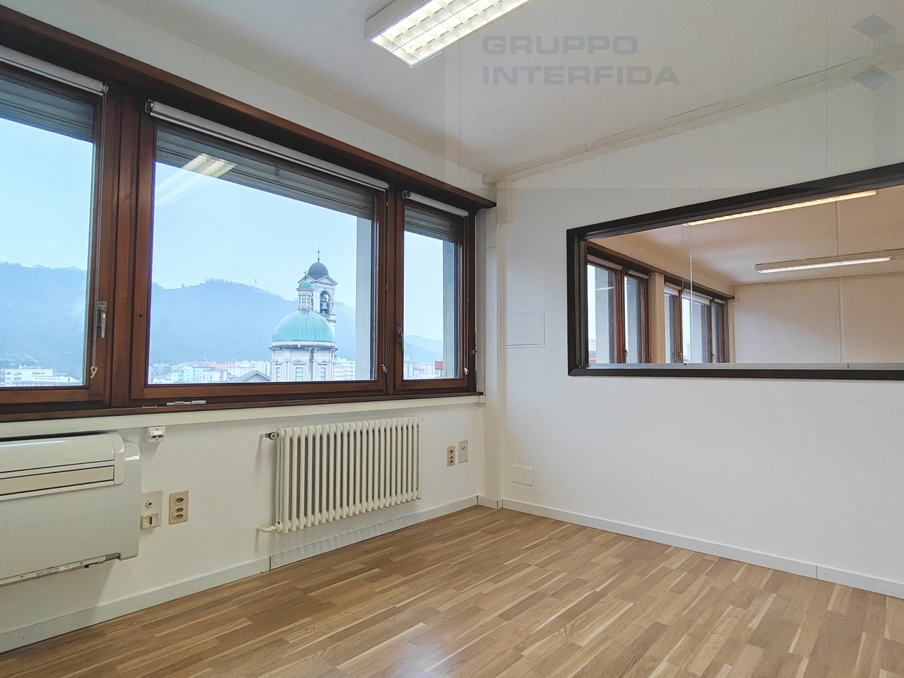 167m² Büro, Foto 4 von 8