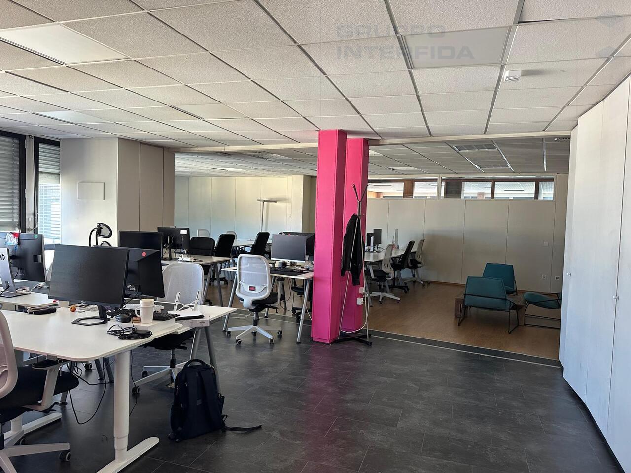 332m² Büro