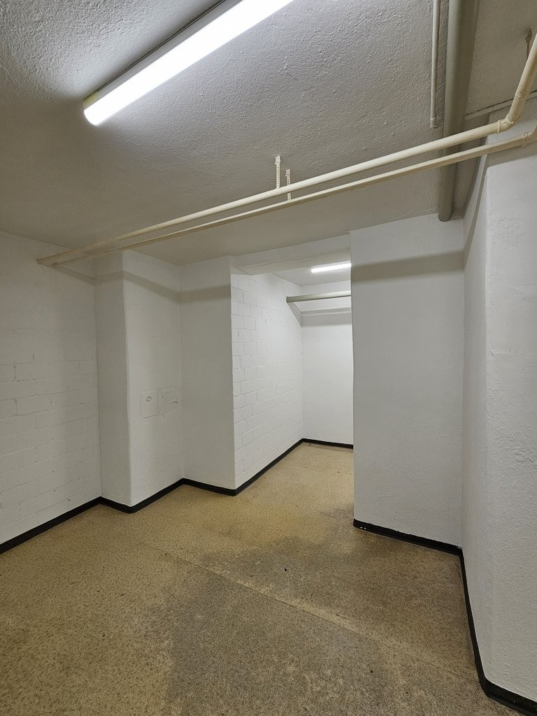 27m² commerciale, foto 5 di 6