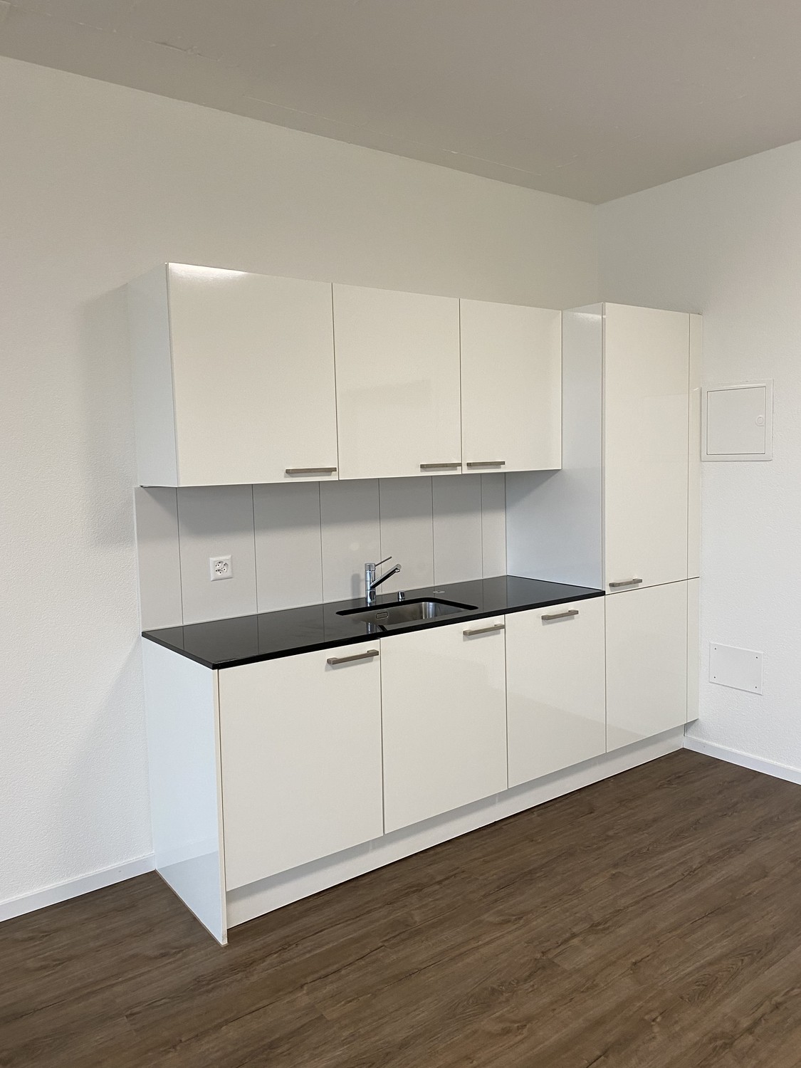 114m² commercial, photo 3 sur 4