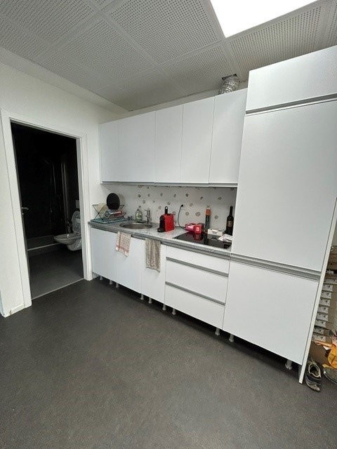 118m² office