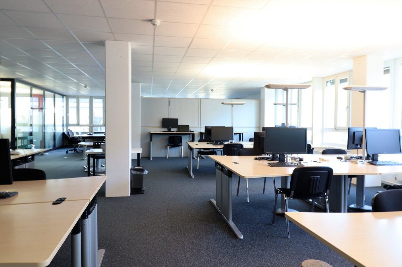 4376m² office, Foto 7 von 10