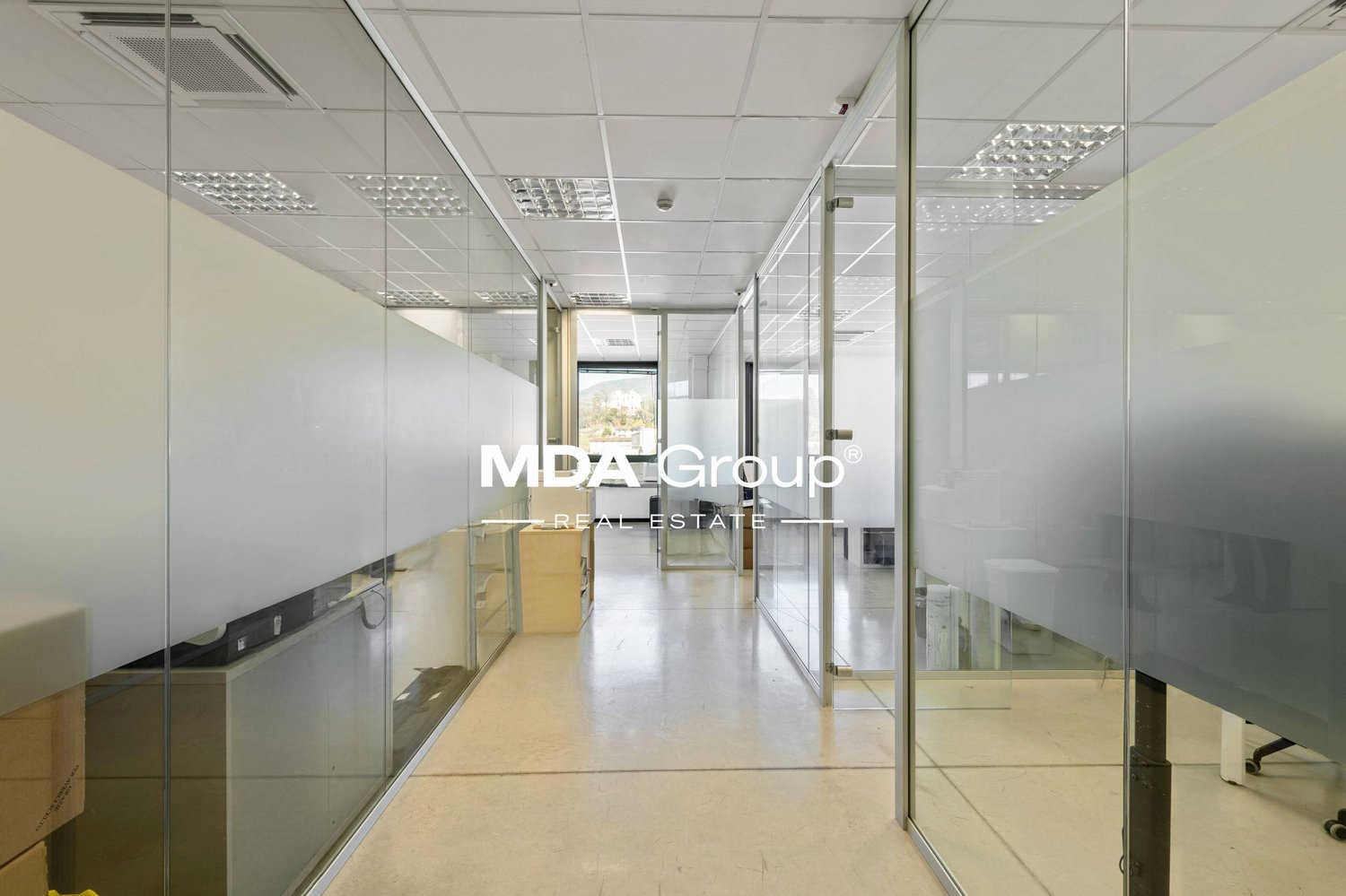 1450m² Büro, Foto 2 von 10