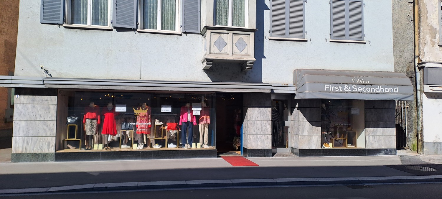 74m² negozio, foto 7 di 10
