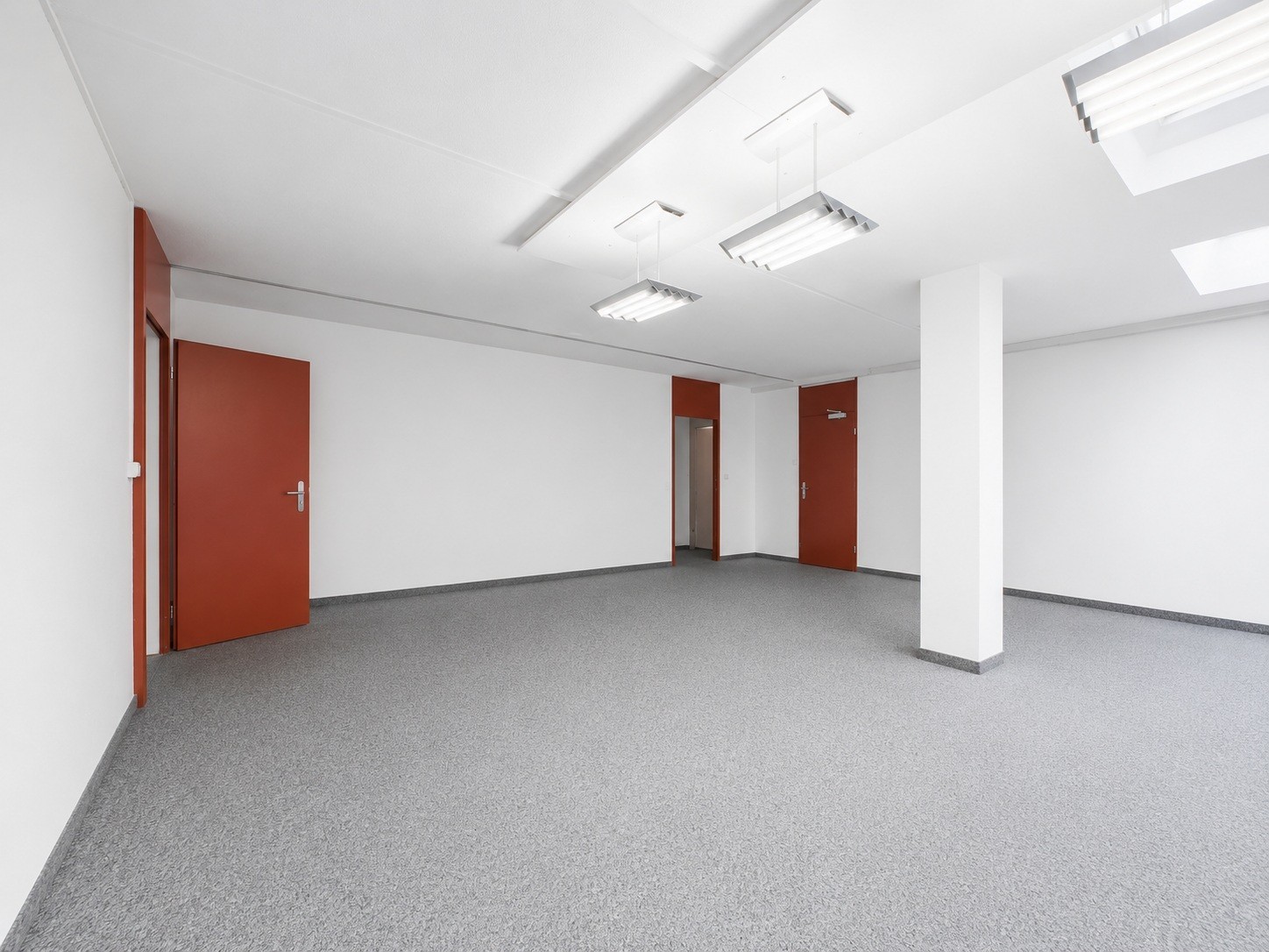 698m² ufficio