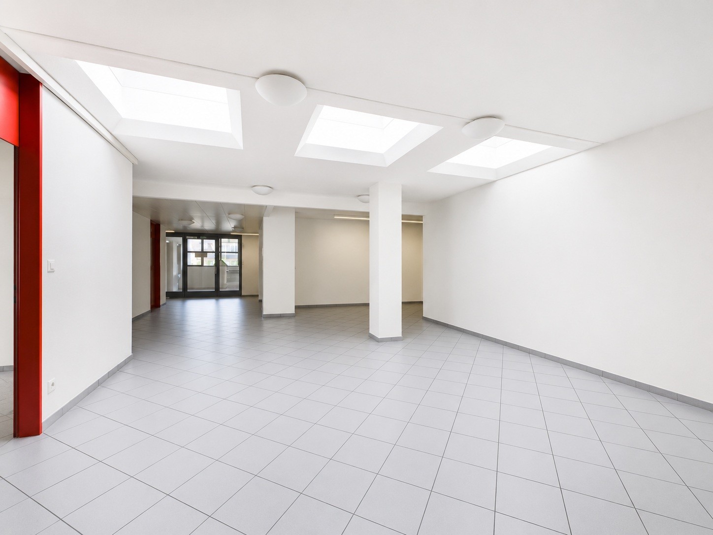 698m² ufficio