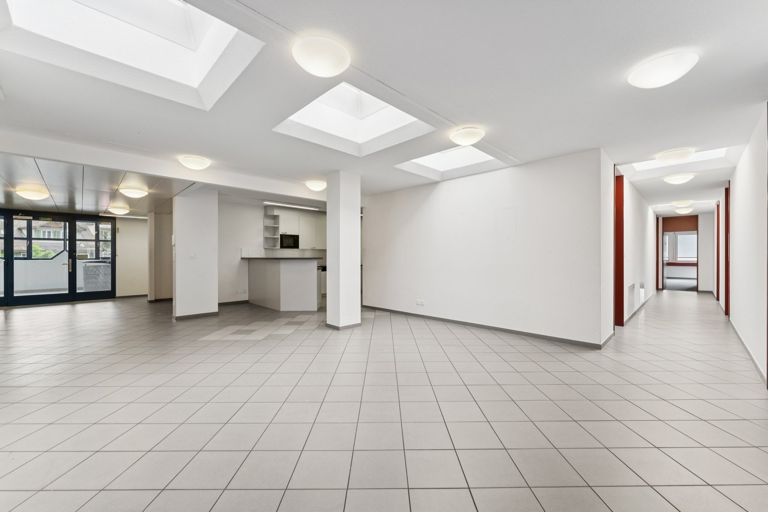 698m² ufficio