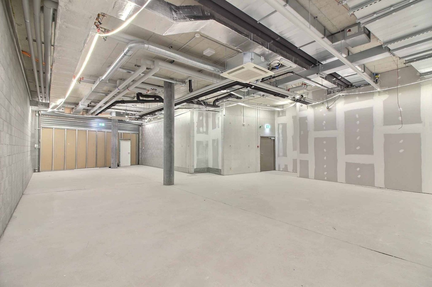 143m² Einkaufszentrum