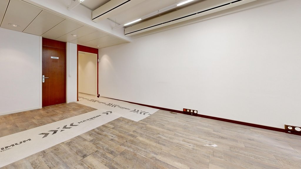 162m² Büro, Foto 5 von 5