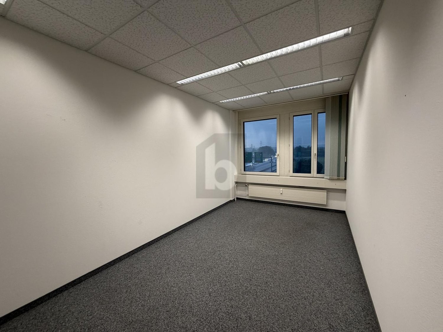Bureau de 230m²