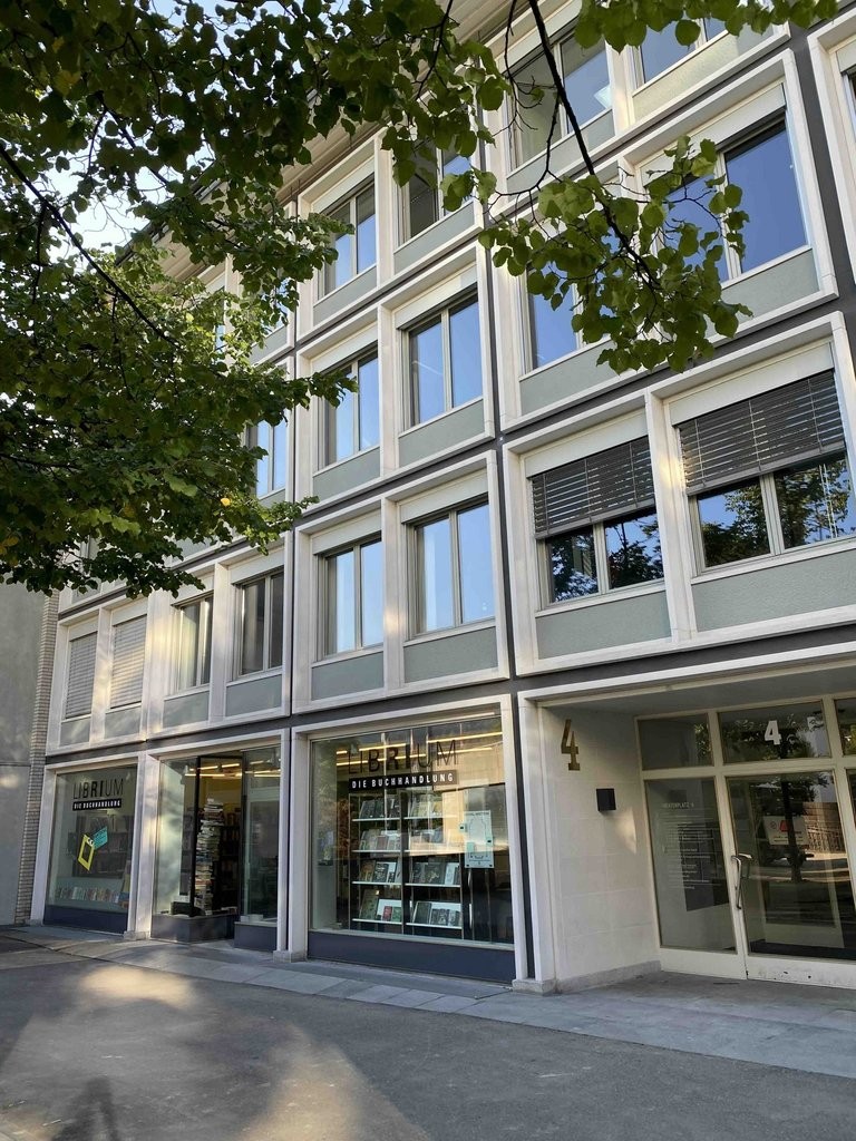 160m² ufficio, foto 2 di 7