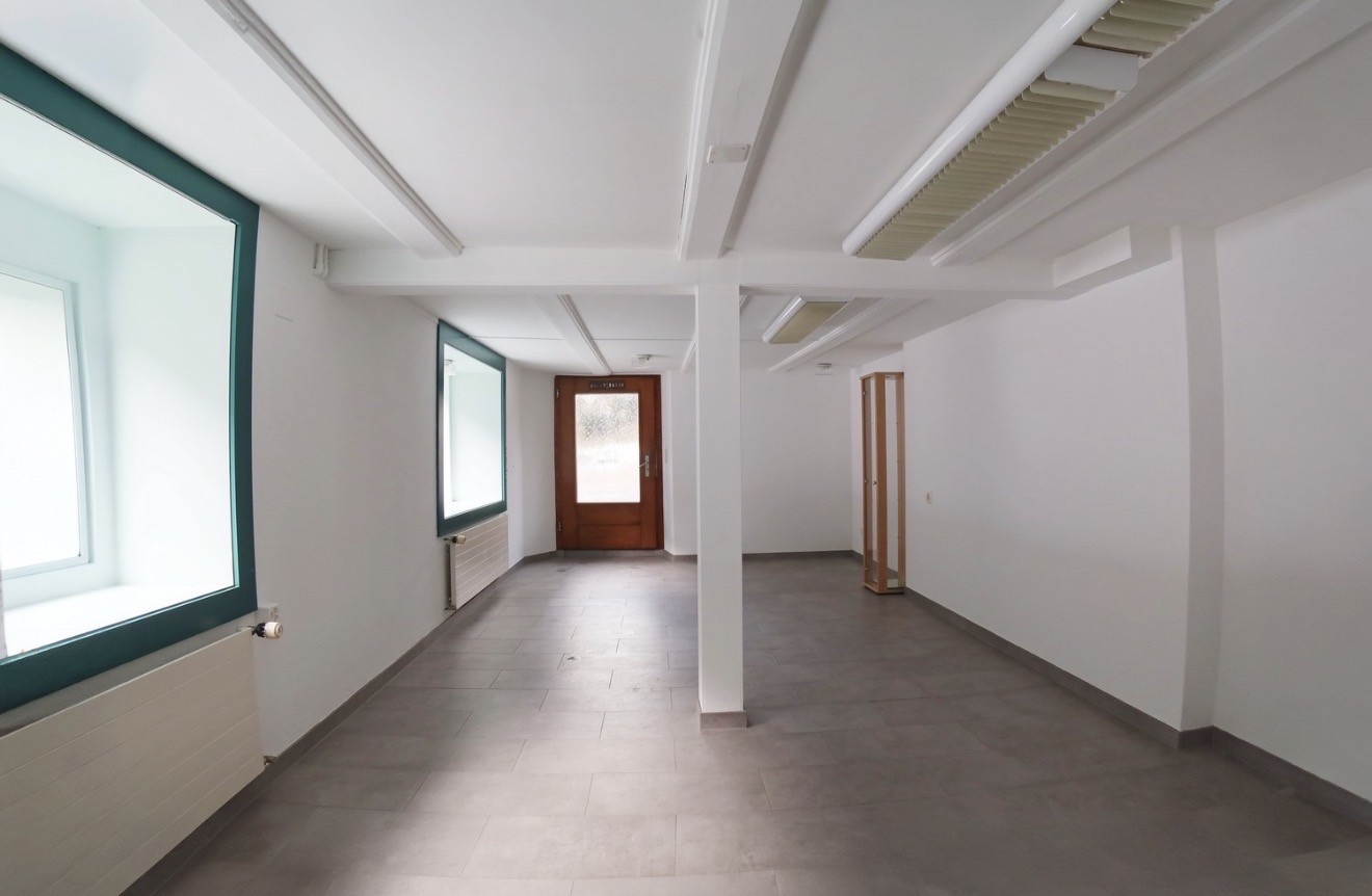 27m² commercial, Foto 1 von 4