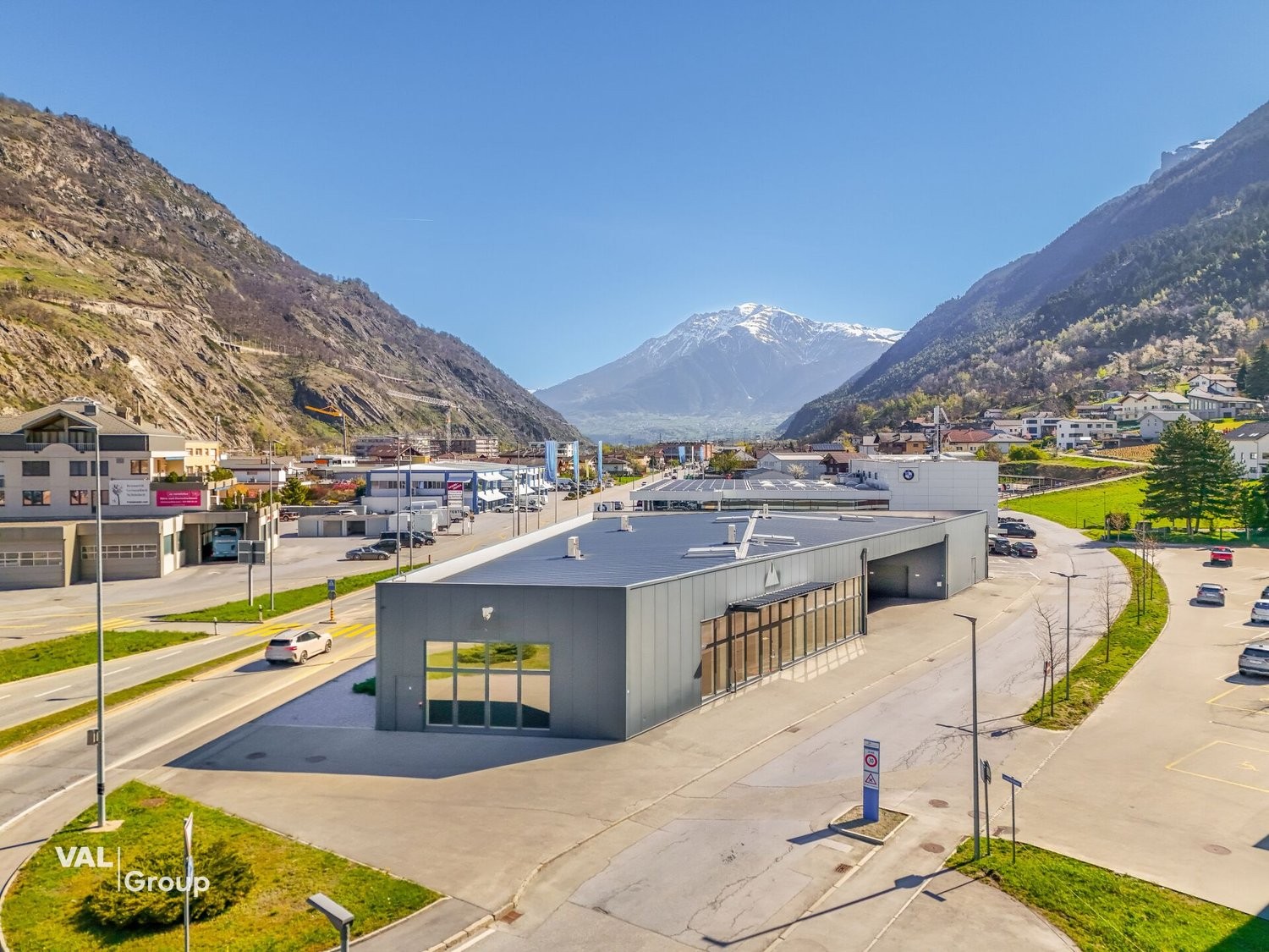 950m² commercial, Foto 1 von 10