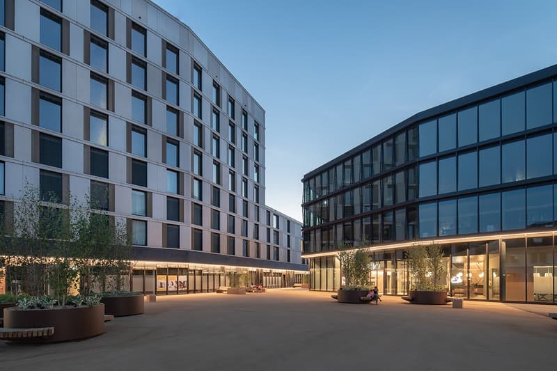 317m² commercial