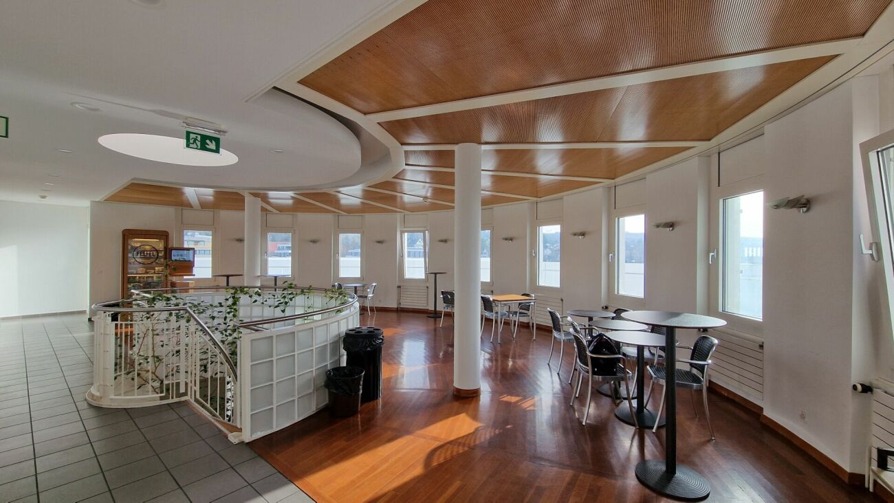 300m² Büro