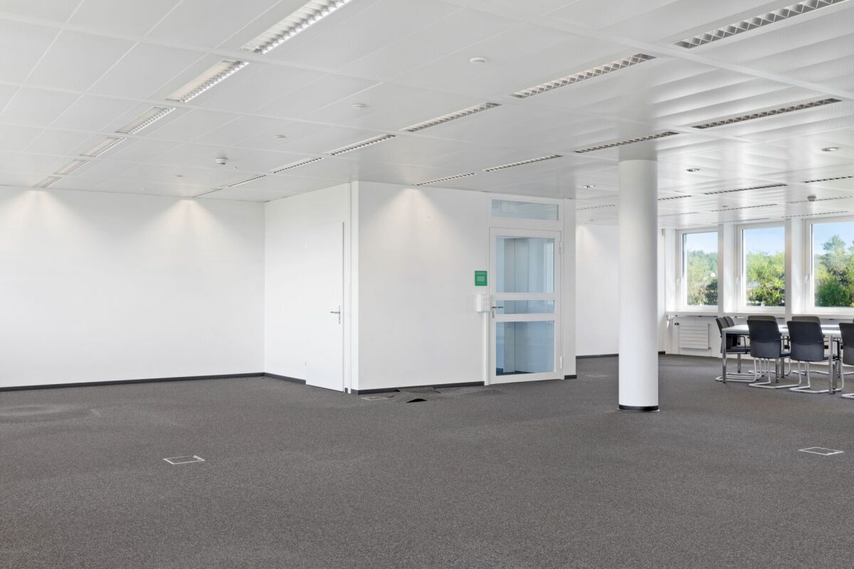 300m² Büro
