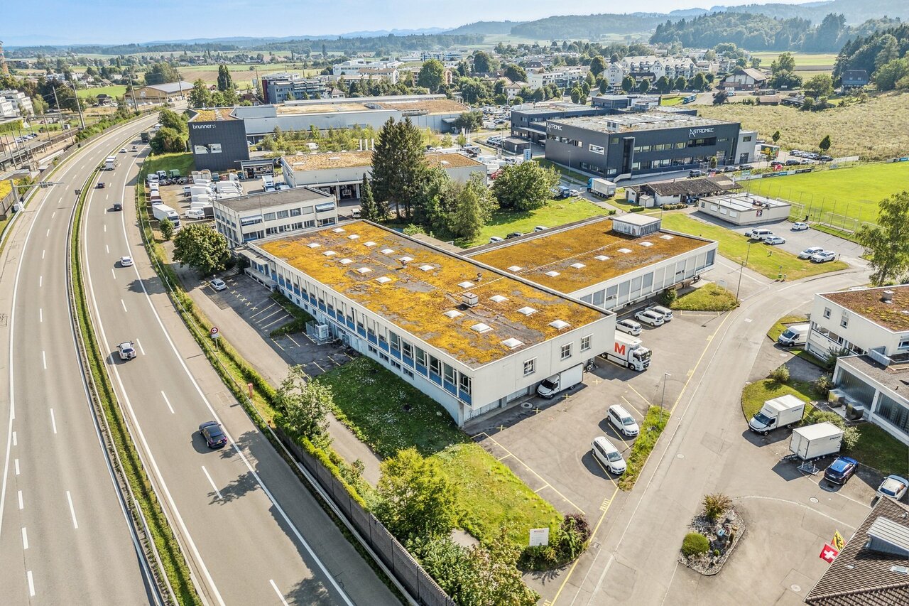 220m² office, Foto 1 von 10
