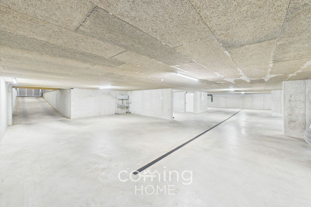 455m² commercial, Foto 2 von 10