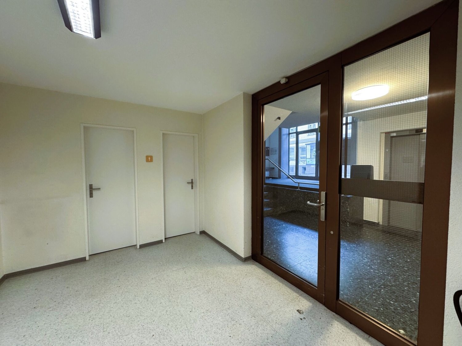 65m² commercial, photo 6 sur 10