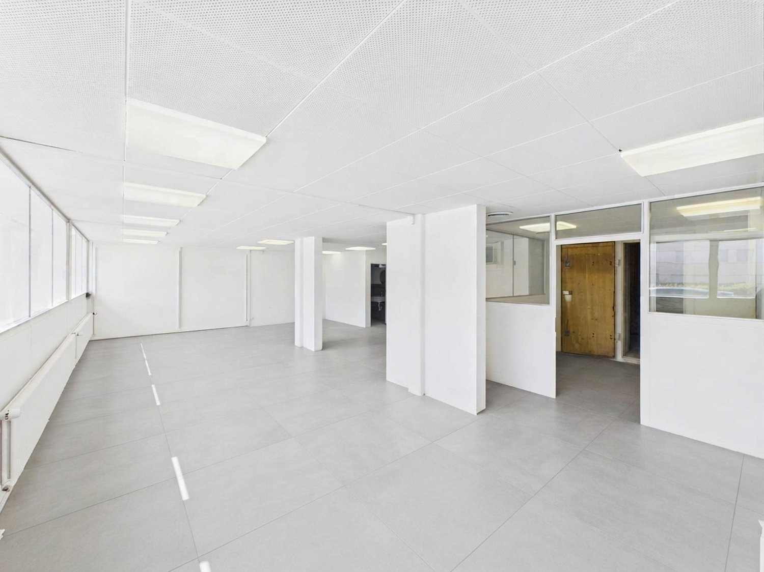 86m² commercial, Foto 2 von 10