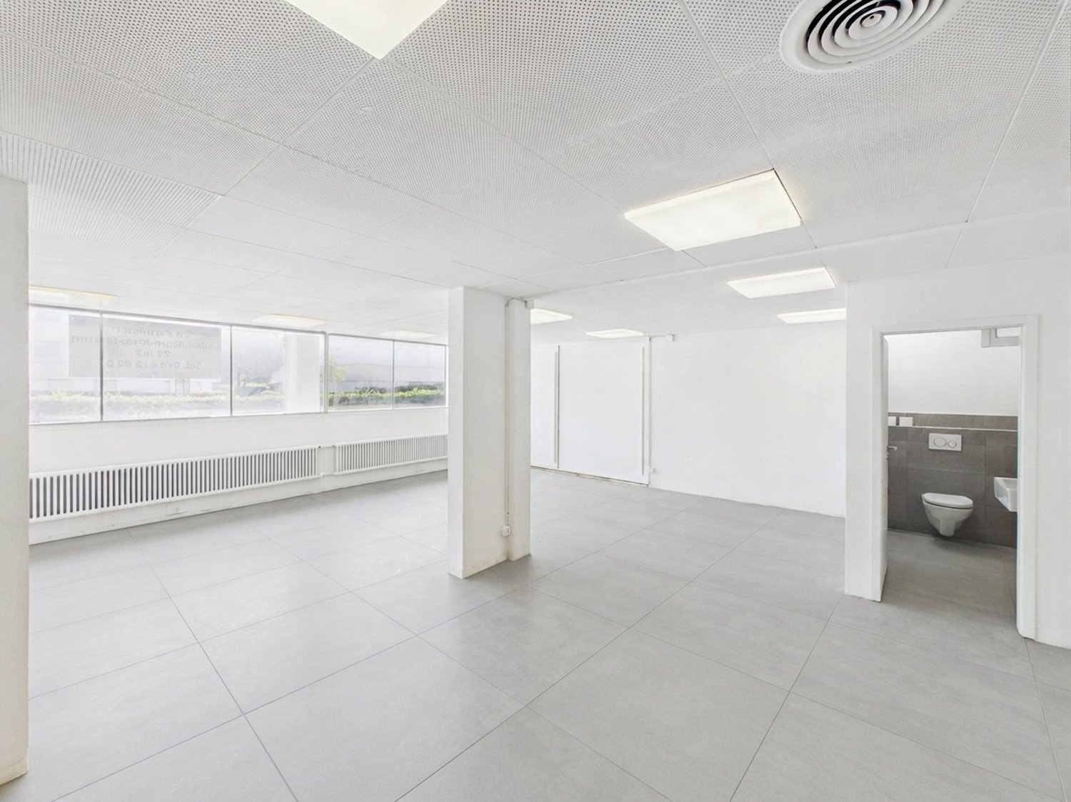 86m² commercial, Foto 3 von 10