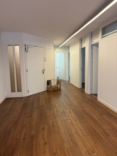 Ufficio di 220m², foto 3 di 10