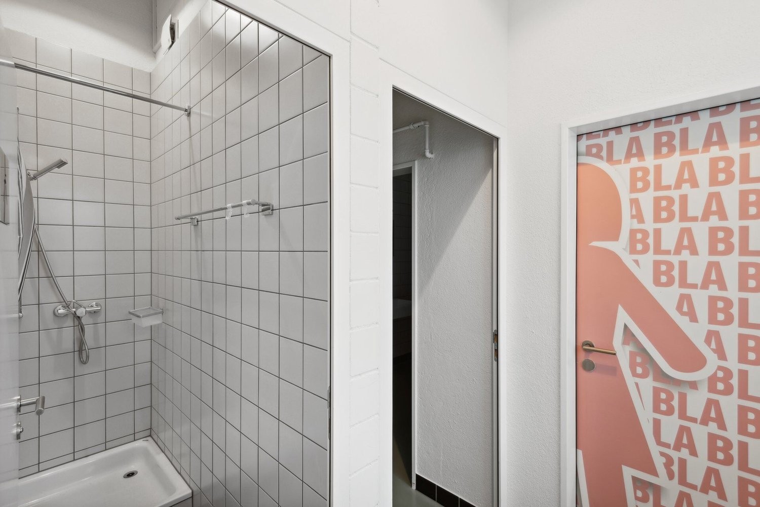 749m² commercial