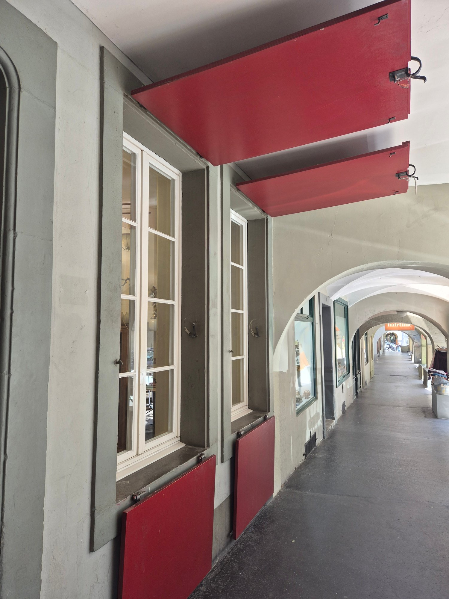 45m² shop