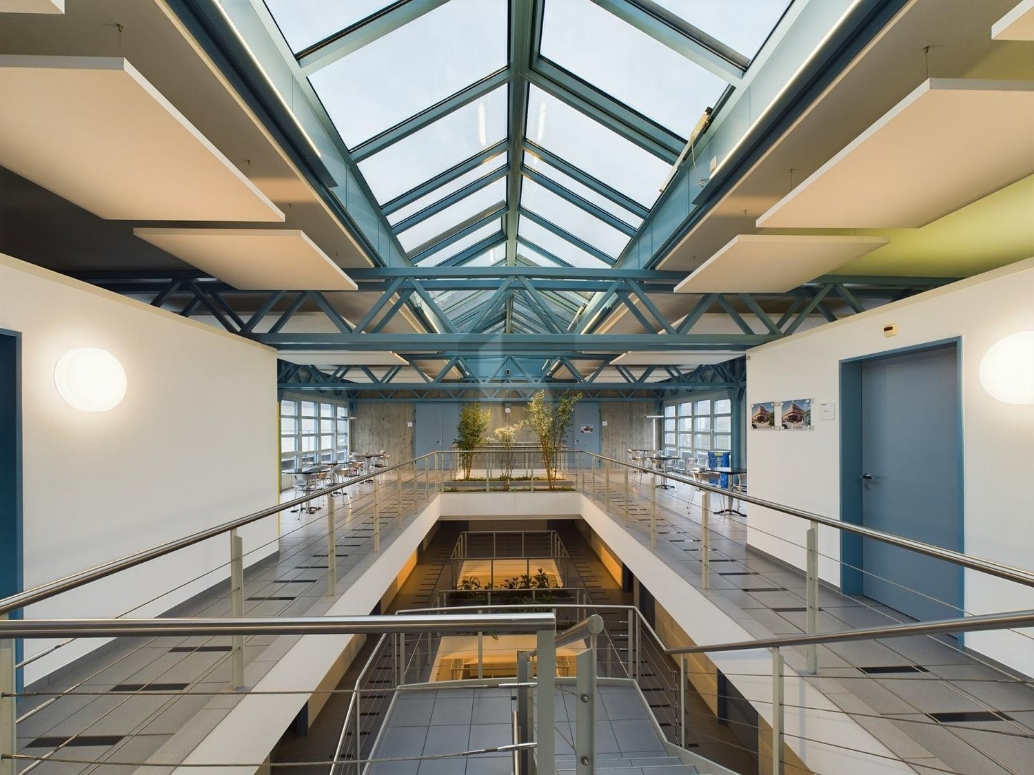25m² office