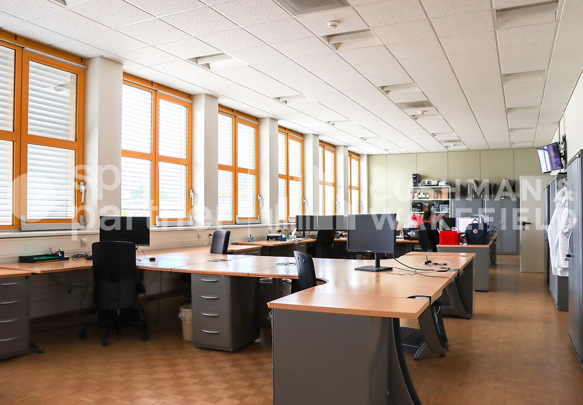 1708m² Lagerraum