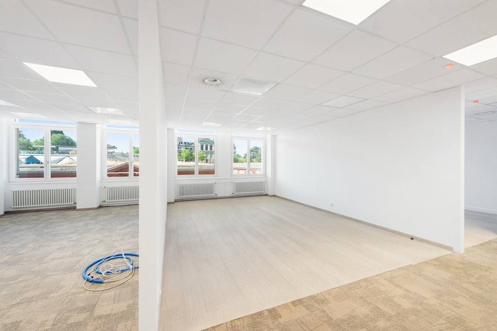 146m² Büro, Foto 7 von 10