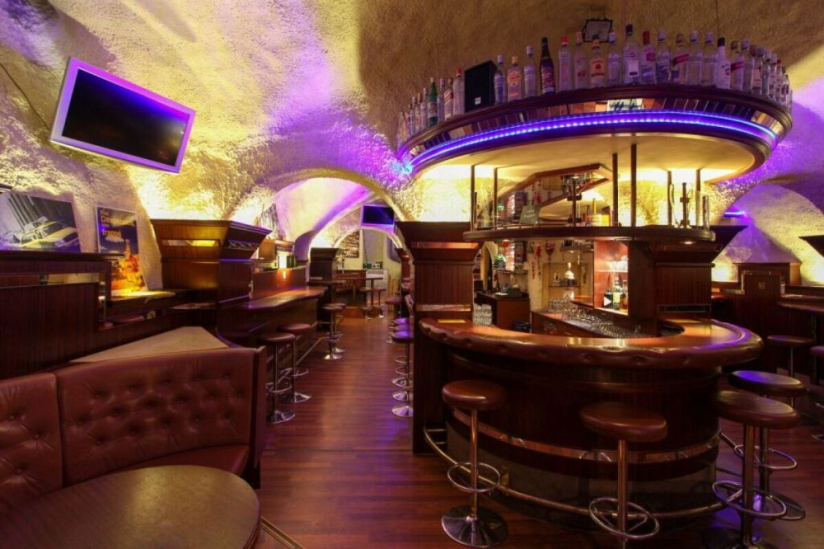 Pub
