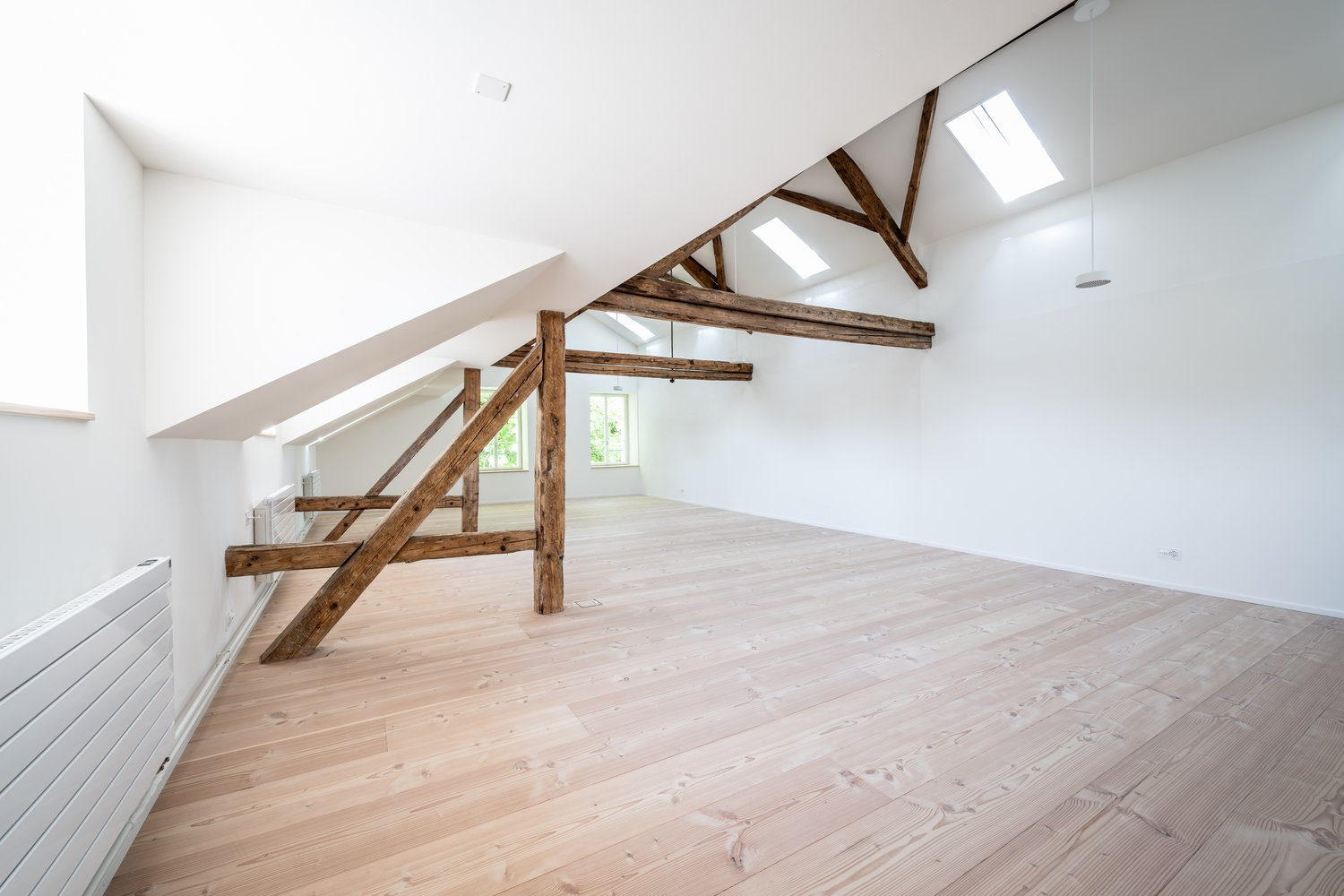 63m² office