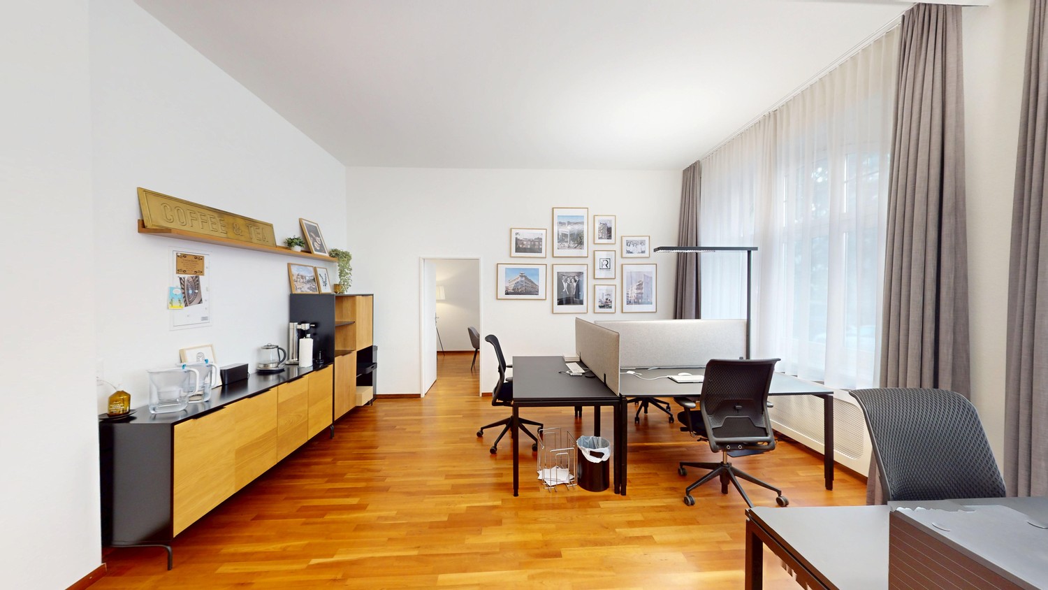 87m² office