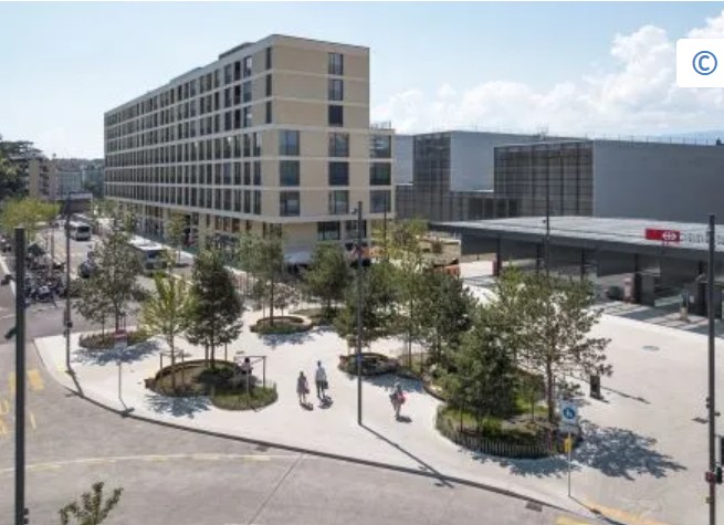 550m² Gewerbe, Foto 2 von 2