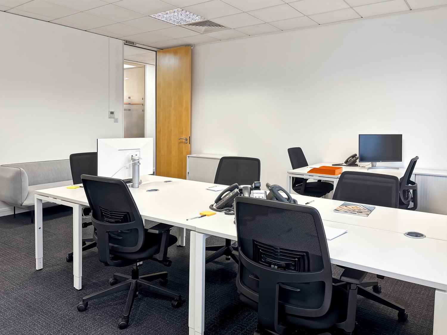 Büro, Foto 1 von 9