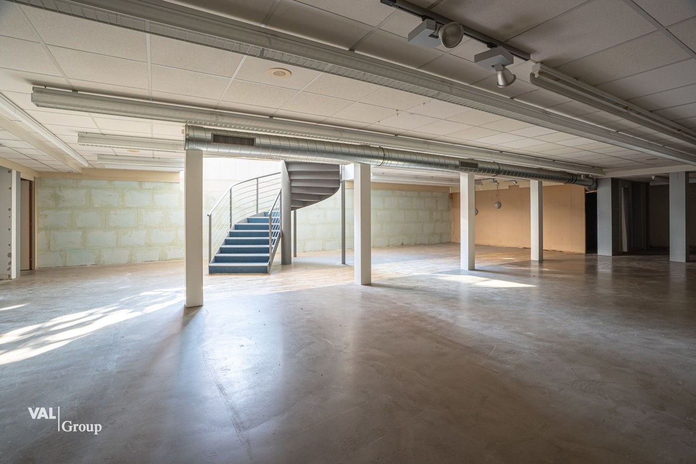 400m² living / commercial building, Foto 7 von 10