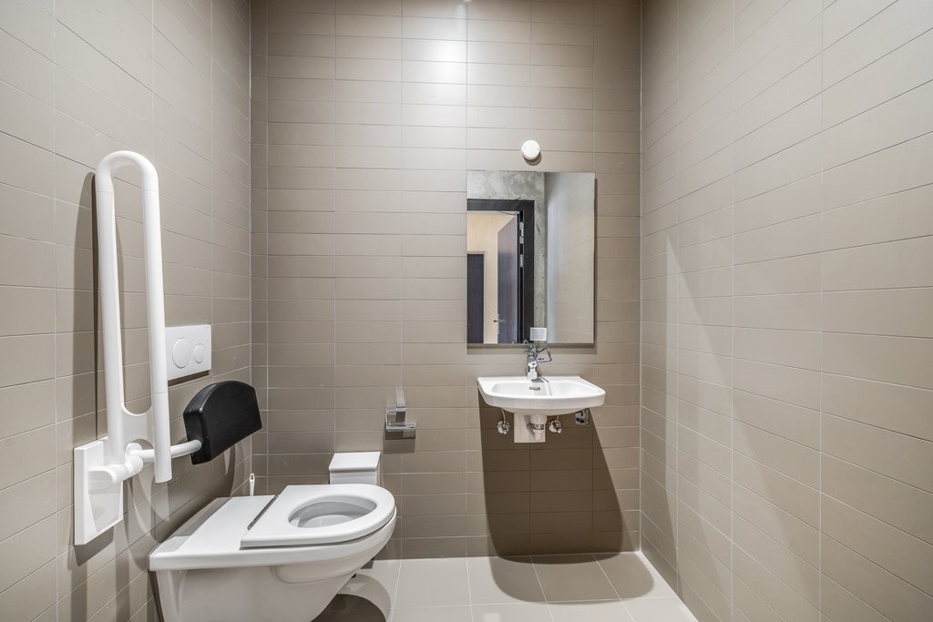 490m² commercial, Foto 9 von 10